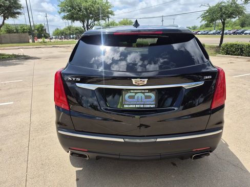 Used 2017 Cadillac XT5 Luxury w/ Driver Awareness Package image 7