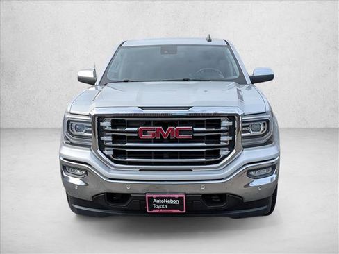 Used 2017 GMC Sierra 1500 SLT image 2