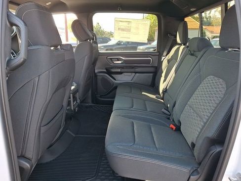 New 2026 RAM 1500 4x4 Crew Cab image 8