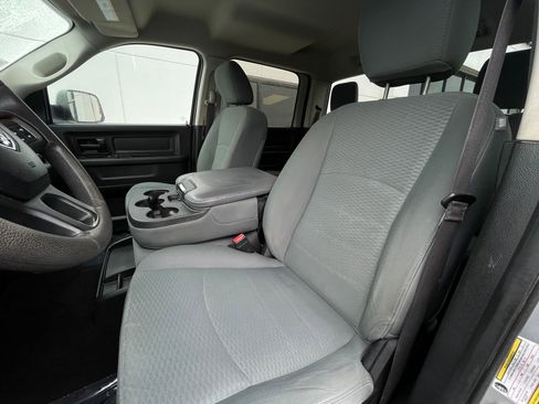 Used 2016 RAM 3500 Tradesman w/ Chrome Appearance Group AWD/4WD image 10