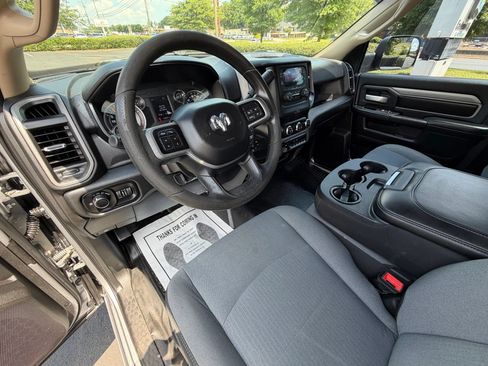 Used 2019 RAM 3500 Tradesman AWD/4WD image 17