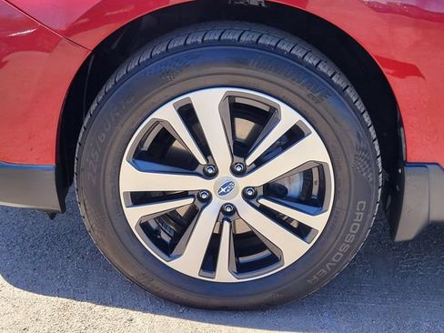 Used 2018 Subaru Outback 3.6R Limited AWD/4WD image 10