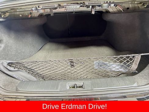 Used 2025 Nissan Sentra SR w/ SR Premium Package FWD image 34