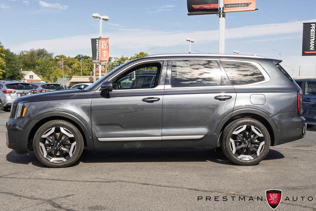 Used 2023 Kia Telluride EX AWD/4WD image 16