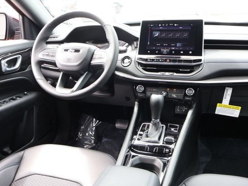 New 2026 Jeep Compass Latitude AWD/4WD image 13