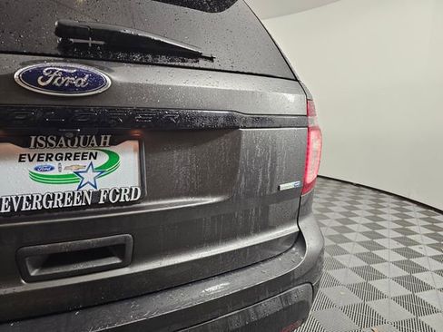 Used 2015 Ford Explorer Sport w/ Equipment Group 401A image 16