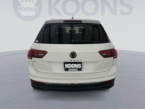 Used 2024 Volkswagen Tiguan SE image 5