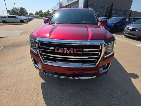 Used 2021 GMC Yukon SLT w/ SLT Luxury Package AWD/4WD image 8