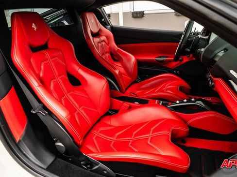 Used 2018 Ferrari 488 GTB RWD image 98