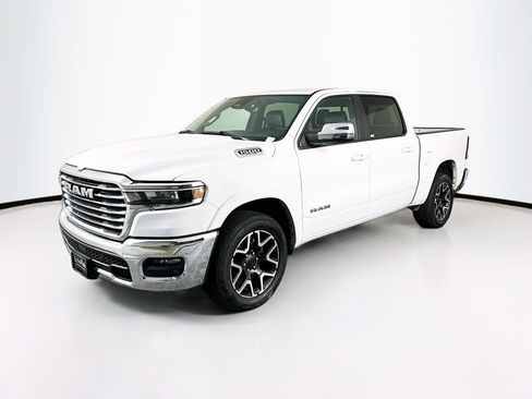 Used 2025 RAM 1500 Laramie image 3