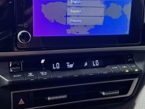 Used 2025 Toyota Camry SE FWD image 26