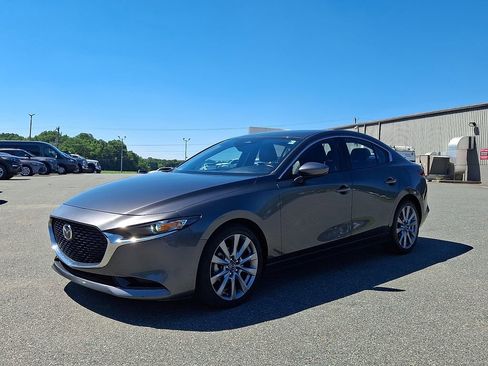Used 2025 MAZDA MAZDA3 s FWD image 3