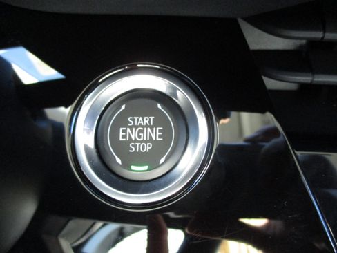 Used 2025 Buick Envision Sport Touring AWD/4WD image 19