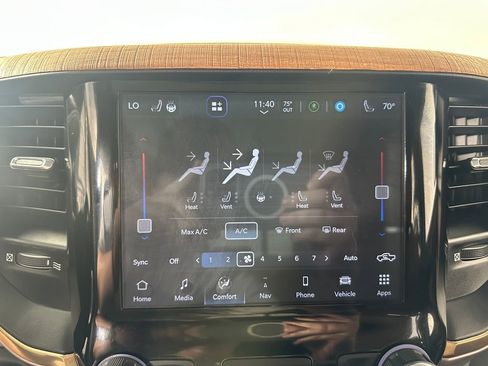 Used 2022 RAM 1500 Limited w/ Body Color Bumper Group image 35