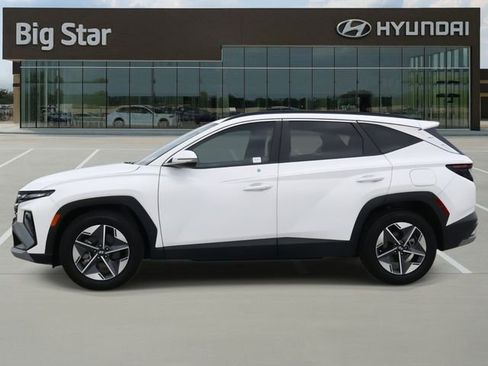 Used 2025 Hyundai Tucson SEL image 2