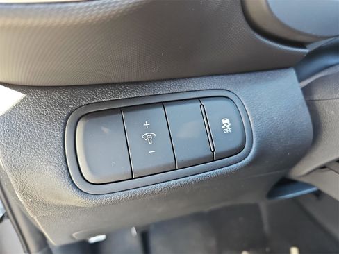 New 2026 Hyundai Venue SE FWD image 26