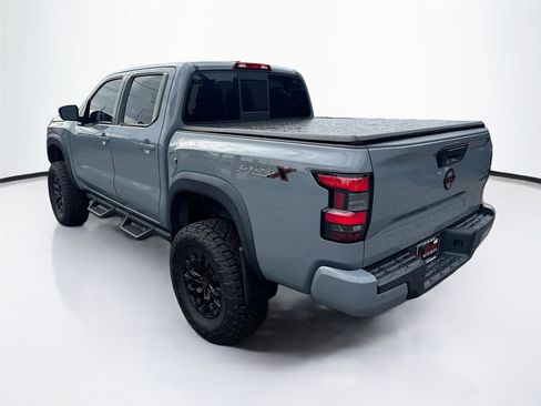 Used 2022 Nissan Frontier Pro-X w/ Technology Package image 3
