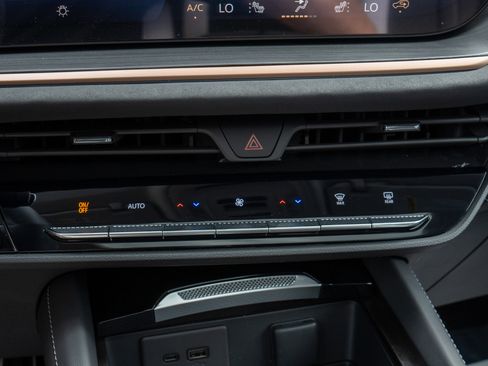 New 2026 Buick Envision Sport Touring AWD/4WD image 14