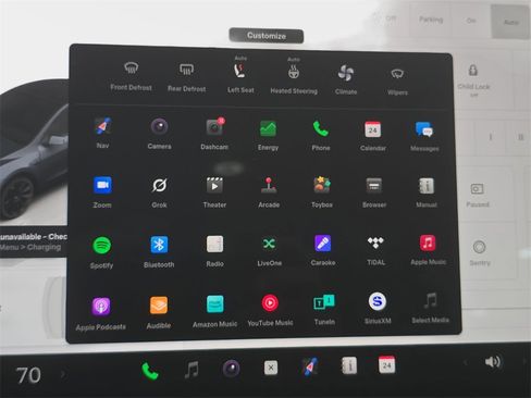 Used 2023 Tesla Model Y Long Range image 21