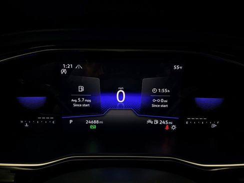 Used 2023 Volkswagen Jetta SE image 13