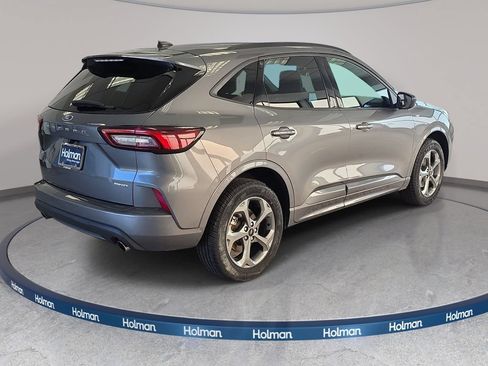 Certified 2024 Ford Escape ST-Line AWD/4WD image 5