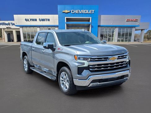 New 2026 Chevrolet Silverado 1500 LTZ w/ LTZ Premium Package AWD/4WD image 3