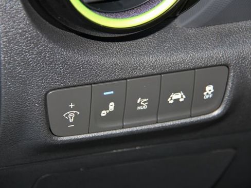 Used 2019 Hyundai Kona Ultimate AWD/4WD image 24