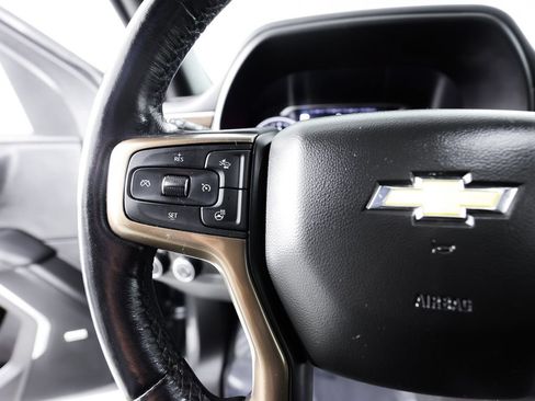 Used 2021 Chevrolet Suburban High Country AWD/4WD image 37