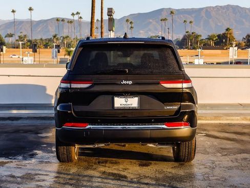 New 2025 Jeep Grand Cherokee Laredo X w/ Luxury Tech Group I image 8