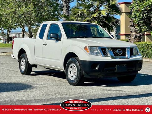 Used 2017 Nissan Frontier S image 14