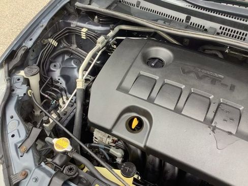 Used 2014 Toyota Corolla S FWD image 18