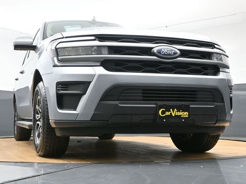 Used 2024 Ford Expedition XLT AWD/4WD image 52