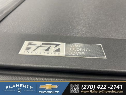 Used 2023 Chevrolet Colorado ZR2 w/ ZR2 Convenience Package III image 21