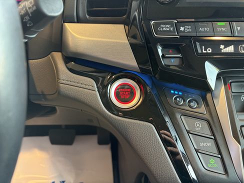 Used 2018 Honda Odyssey Elite image 22
