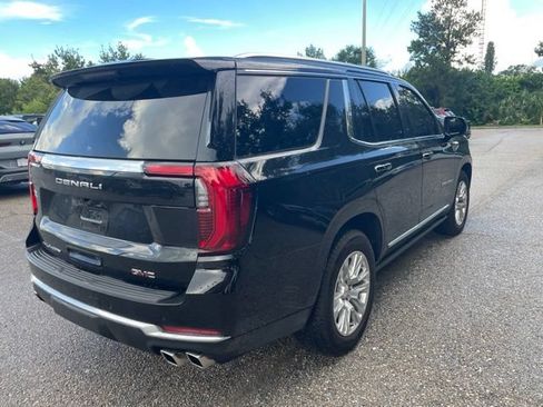Used 2026 GMC Yukon Denali w/ Sun & Power Step Package RWD image 2