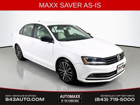 Used 2017 Volkswagen Jetta Sport FWD image 1