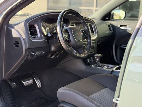 Used 2019 Dodge Charger Scat Pack w/ Driver Confidence Group image 10