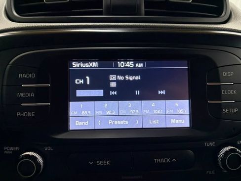 Used 2019 Kia Soul FWD image 33