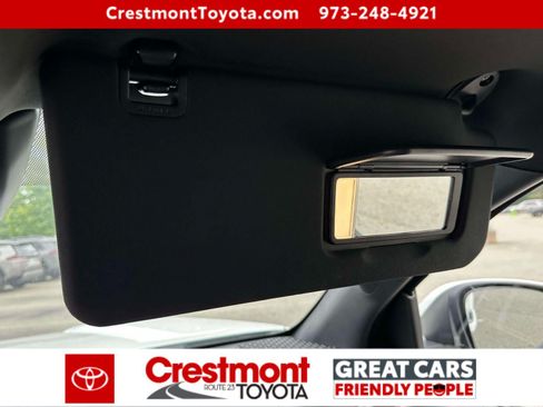 Certified 2025 Toyota Tacoma SR5 AWD/4WD image 26