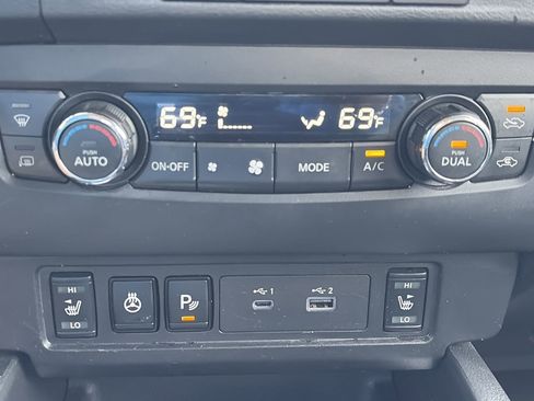 Certified 2024 Nissan Frontier SL w/ Technology Package image 15