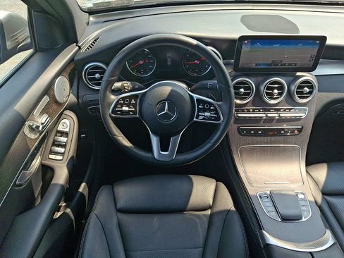 Used 2020 Mercedes-Benz GLC 300 4MATIC image 13