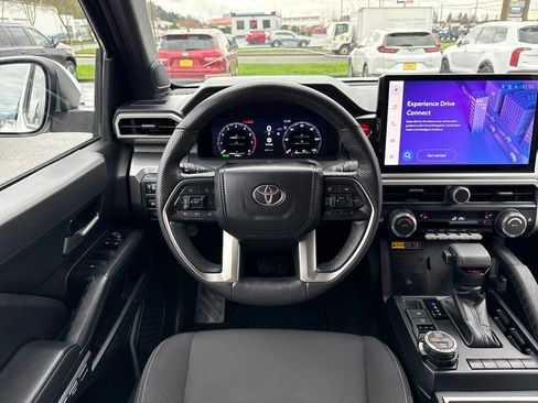 Used 2024 Toyota Tacoma TRD Off-Road w/ TRD Off Road Upgrade Package image 28