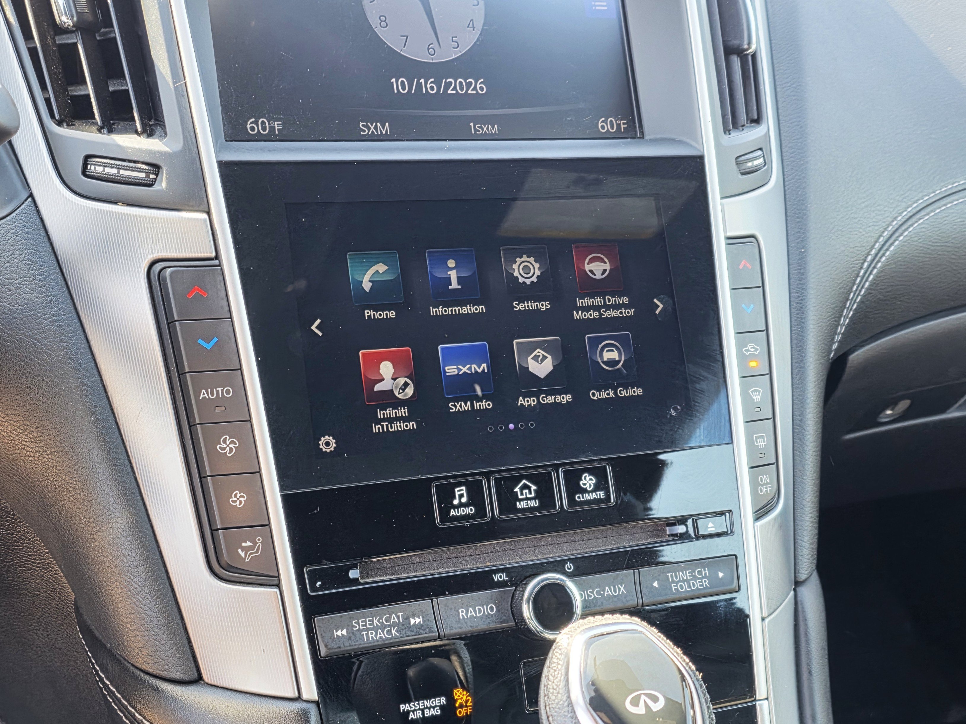Used 2019 INFINITI Q60 3.0t w/ Cargo Package RWD image 17