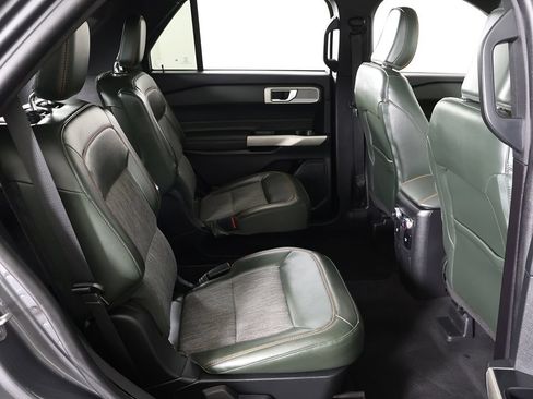 Used 2022 Ford Explorer Timberline w/ Timberline Technology Package AWD/4WD image 40