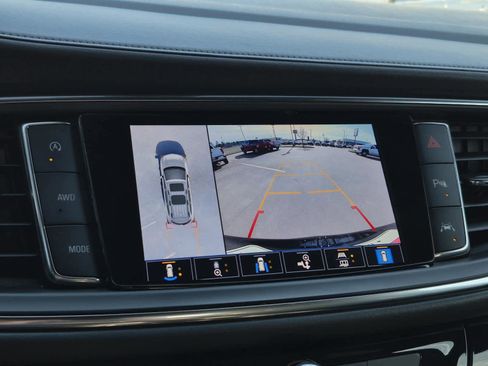 Used 2023 Buick Enclave Avenir w/ Avenir Technology Package image 31