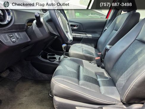 Used 2015 Toyota Prius C Four FWD image 9