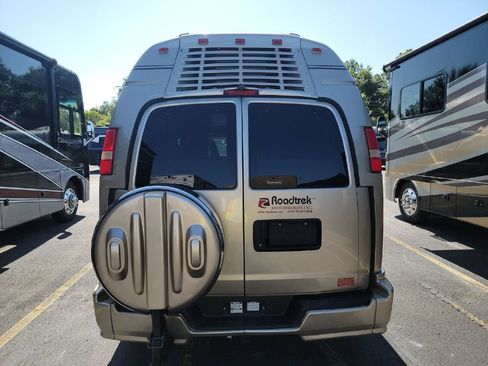 Used 2012 Chevrolet Express 3500 Extended w/ Power Package RWD image 5
