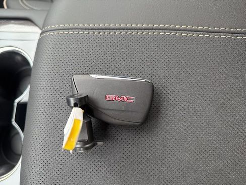 New 2026 GMC Yukon XL Elevation AWD/4WD image 68