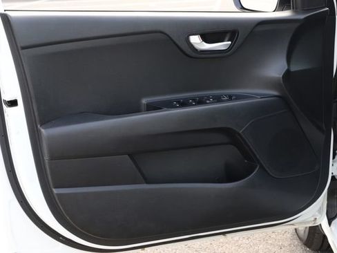 Used 2022 Kia Rio LX FWD image 14