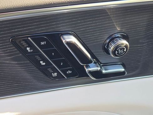 New 2026 Cadillac Lyriq Premium Luxury image 25